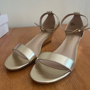 Brand New - Dream Pairs- Gold Low Wedge Heels (size 7.5)